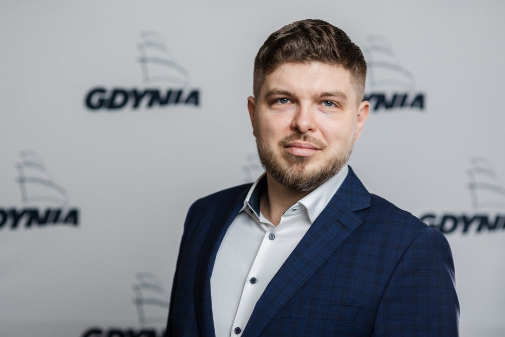 Dominik Aziewicz